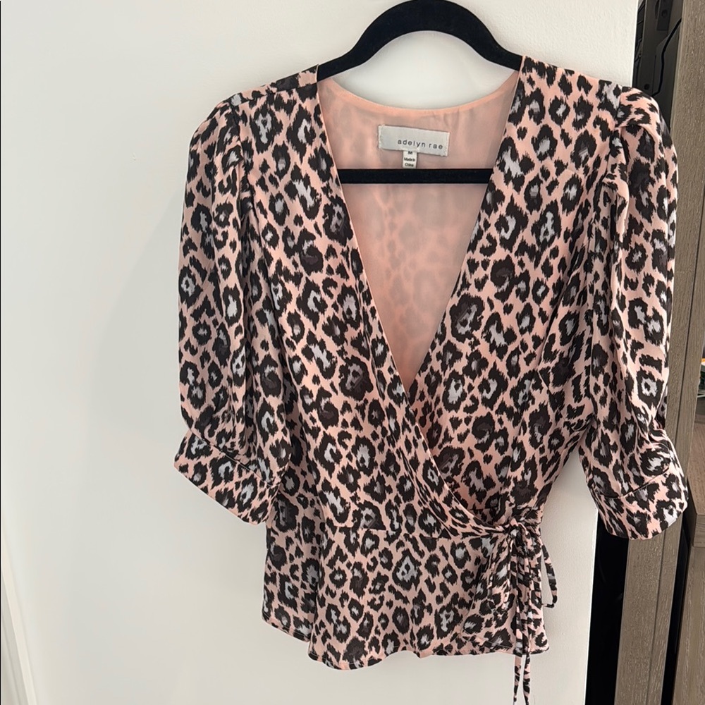 Pink Leopard Print Wrap Top - Adelyn Rae M Saks 5th Avenue Like New